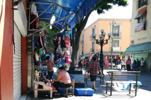 Puebla sigue sin condiciones para reactivar actividades económicas, sociales y religiosas