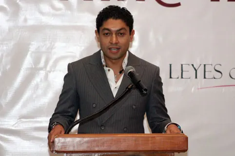 Edgar Salomón admite que recibirá línea del CEN del PRI