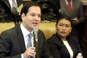 Aprueba Cabildo Programa de Comercio Cumplido