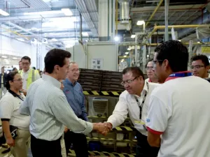 Peña destaca la creación de dos millones de empleos en su administración