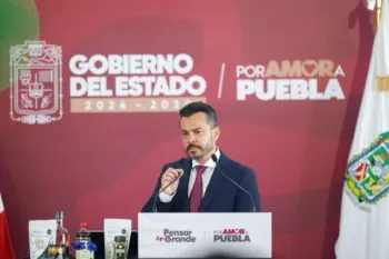 García Parra defiende reserva de información sobre vuelos de helicópteros: “son mentiras que la derecha fascista esta impulsando”