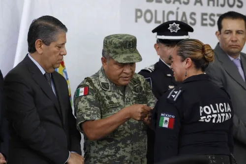 Autoridades reconocen el trabajo de los policías estatales para combatir a la delincuencia