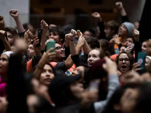 ‘Dreamers’ piden en el Capitolio vía a la ciudadanía