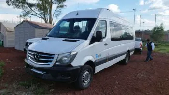 Detectan dos unidades de transporte turístico “pirata”, en Puebla capital