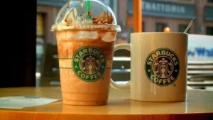 El ingrediente secreto de Starbucks es el agua de baño