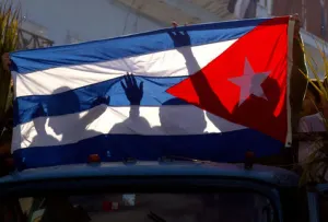 Estados Unidos facilita comercio y viajes a Cuba