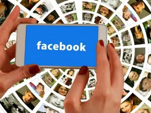 Error de software habría expuesto fotos de millones en Facebook