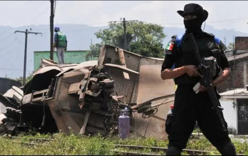 Ejército, Marina y federales vigilarán trenes en Veracruz