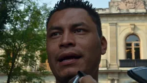 Periodistas se unen a exigencia para aclarar asesinato de reportero de Oaxaca