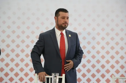 Procesos para designar titulares de CEDH y ASE demuestran una “democracia débil”: Rector Ibero