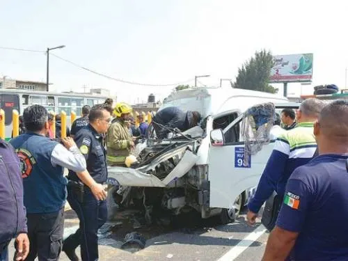 Mueren 3 en percance en vía México-Puebla