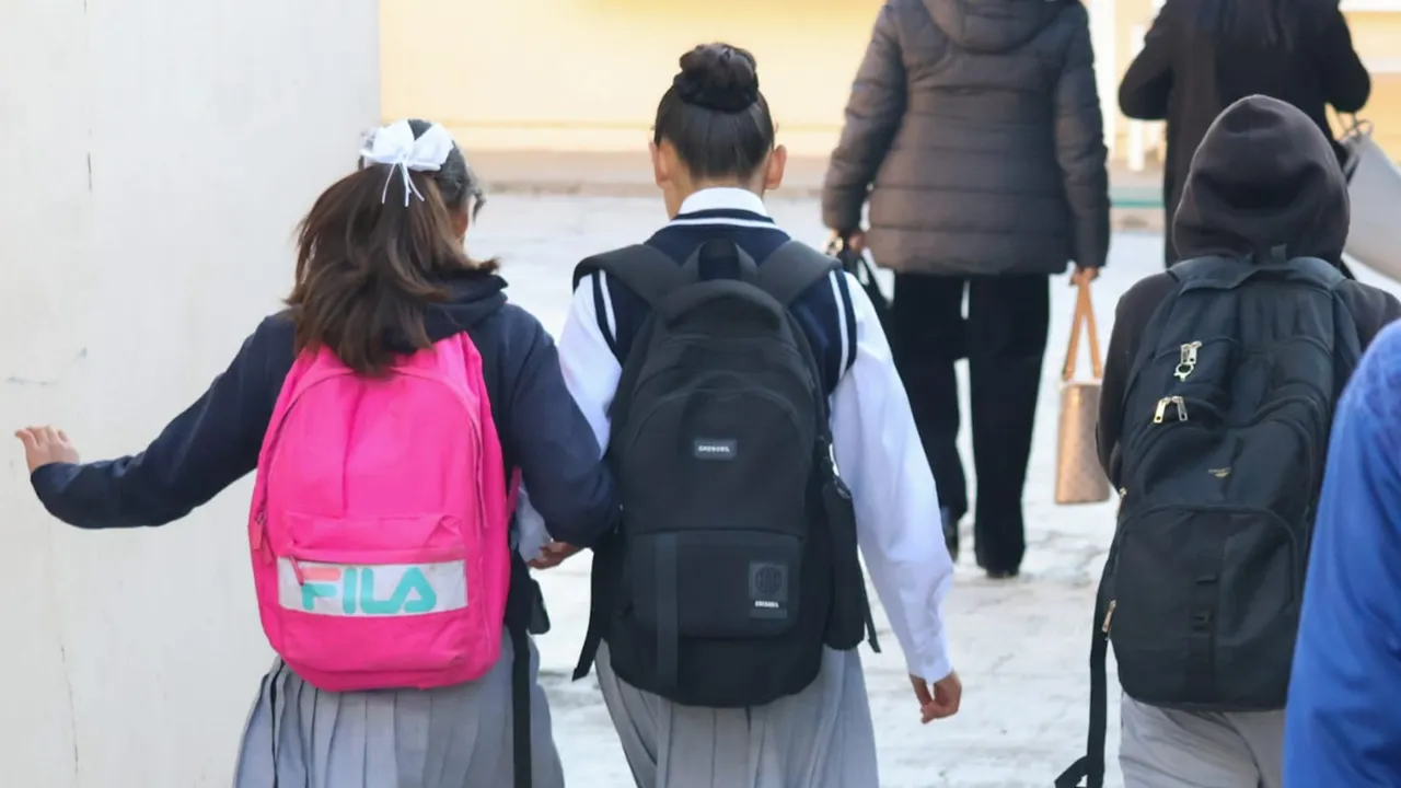 SEP adelanta fin del ciclo escolar 2025-2026 por Mundial y ola de calor