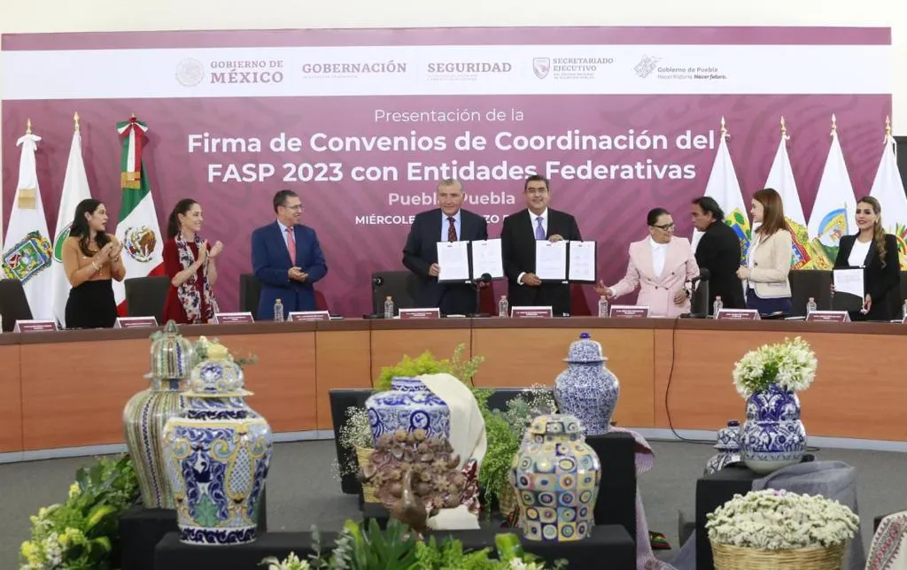 Puebla a la vanguardia en seguridad pública; firman convenio de coordinación 11 entidades del FASP