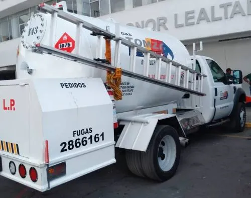 La SSP aseguró una pipa con aproximadamente 500 litros de hidrocarburo
