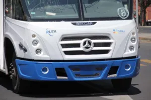 Unidades de RUTA circulan sin placas