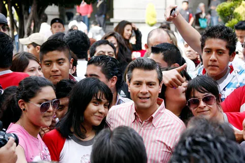 Se compromete EPN a construir centro espacial