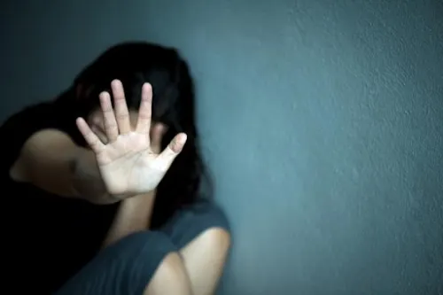 Vinculado a proceso por abuso sexual de una estudiante de servicio social