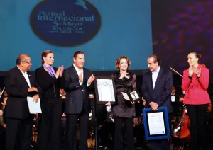 Gobernador clausuró el Festival Internacional 5 de Mayo