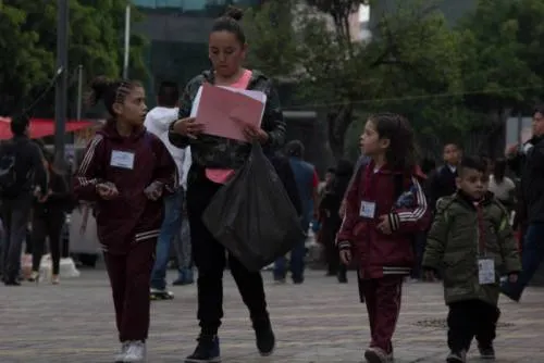 Papás gastarán más de dos mil pesos por niño este regreso a clases