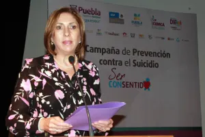 Ayuntamiento realiza conferencias para prevenir el suicidio