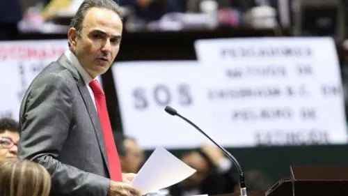 Hacienda y equipo de AMLO chocan por mudanza de secretarías