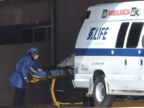 El mejor reconocimiento para personal de la salud es darles un respiro cuidándonos en serio: IMSS