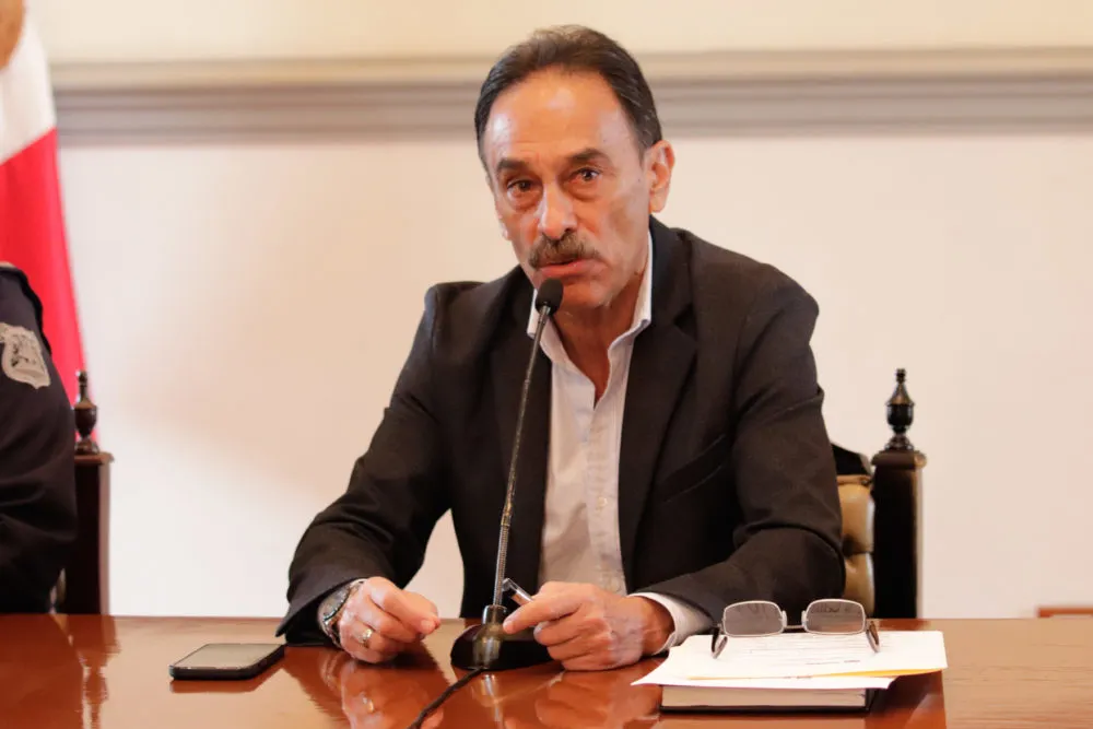 Exigen diputados renuncia de Jorge Cruz Lepe por infiltrar feministas