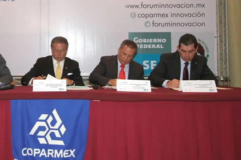 Pactan alianza BUAP y Coparmex para el desarrollo de Tecnópolis