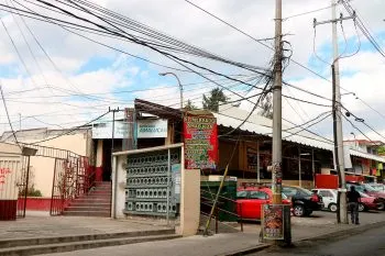Reitera Ayuntamiento llamado a locatarios del Mercado Amalucan a lograr un consenso