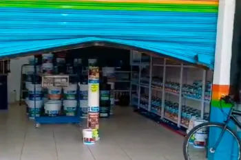 Roban más de un millón de pesos en negocio de pinturas en Cuautlancingo; forzaron la cortina para entrar