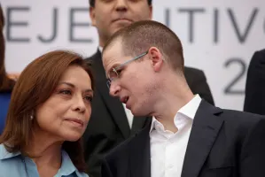 Josefina sería impuesta por Anaya para cumplir pacto que intentaría frenar a AMLO en 2018