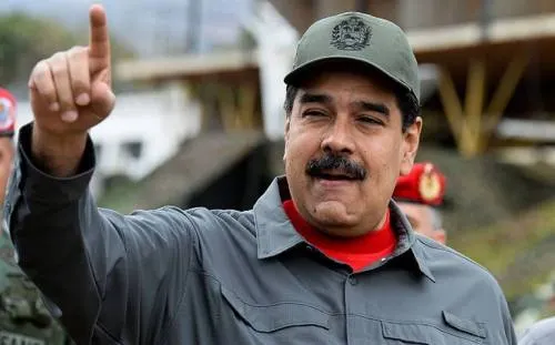 Nicolás Maduro dice que EU busca asesinarlo para imponer dictadura