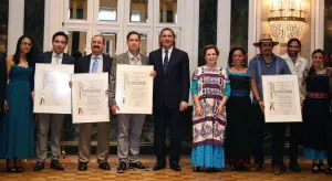 RMV encabeza Grito de Independencia con mujeres de Brooklyn