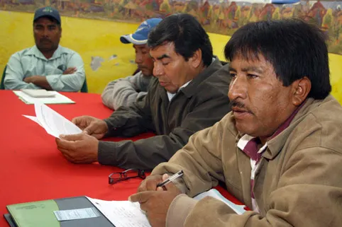 Campesinos piden terminar con obras del Libramiento Poniente
