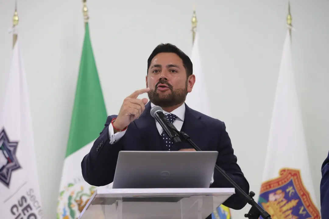 Fernando Rosales Solis