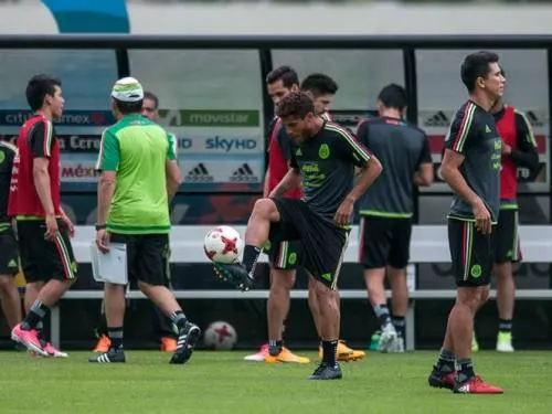 El Tricolor enfrenta su primer examen