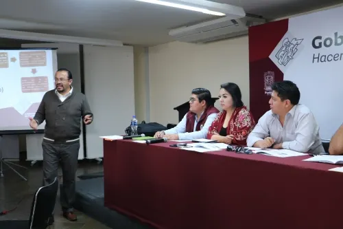Capacitan a personal del SEDIF para garantizar un servicio eficiente y cercano