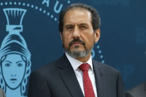 La BUAP invita a alumnos atender indicaciones precisas