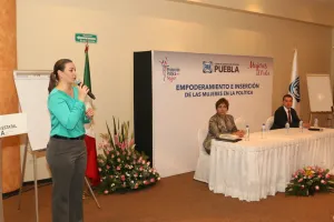 Dan continuidad a diversas acciones emprendidas a favor de las mujeres