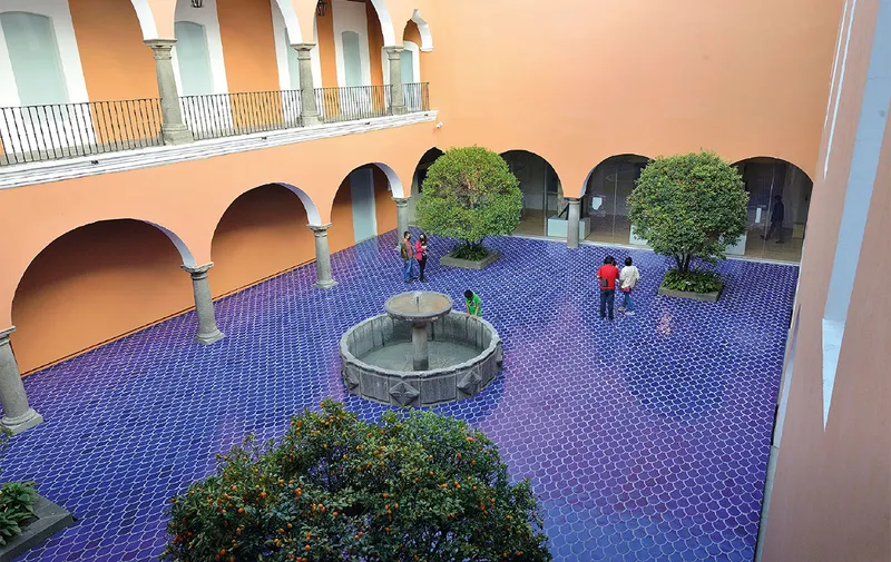 museo-amparo-patio-prehispanico