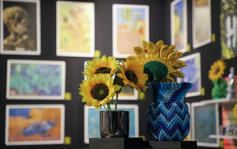 van-gogh-the-immersive-experience-puebla