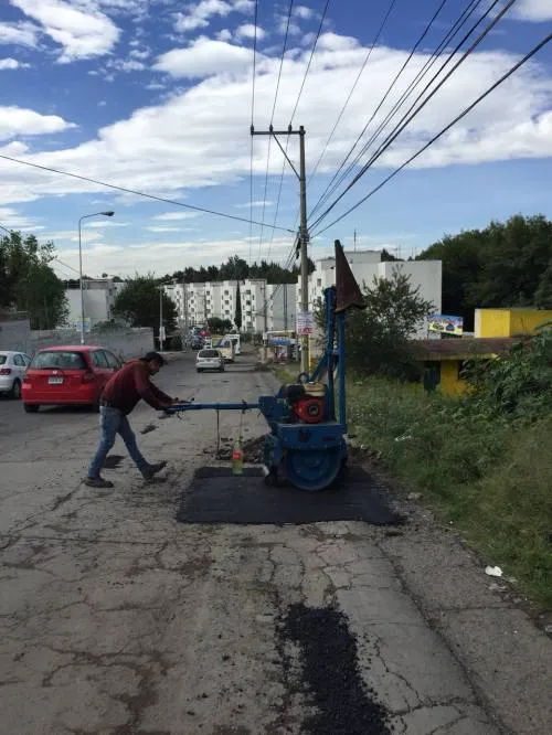 Cuadrillas de Bachetón 4.0 atienden reportes en colonias, barrios y juntas auxiliares de la capital
