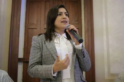 Niega Claudia Rivera que haya perfiles palomeados rumbo a renovación de ediles auxiliares