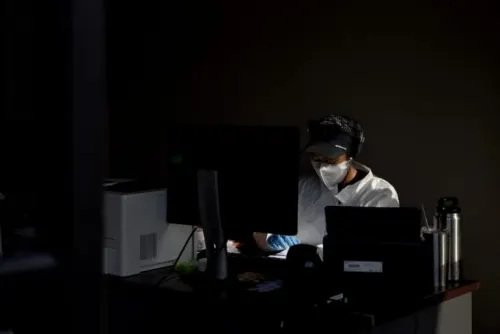 Piratas informáticos apoyados por China atacaron a biotecnológica Moderna