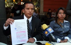 Abogado Ana Tere acepta haber trabajado para el PRI, pero niega militancia