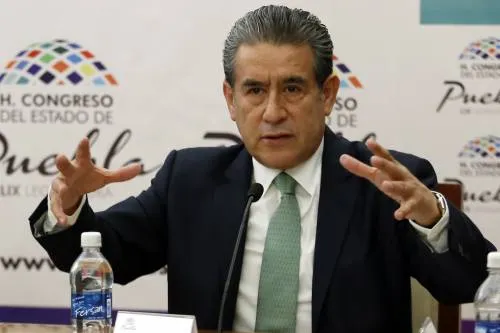 Denuncia de Socorro Quezada contra RMV y Diódoro ante la PGR son dichos de la “señora”: SGG