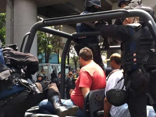Cuatro detenidos en operativo contra mototaxis en Tláhuac