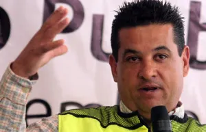 Aplican multa de 180 mil pesos a constructora de nuevo edificio de la PGJ