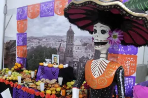 Iglesia católica resalta Fiesta de Todos Santos