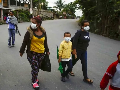 Migrantes cruzan Guatemala pese a amenazas, pocos retornan